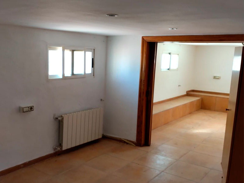Chalet independiente de gran tamaño en Torremendo