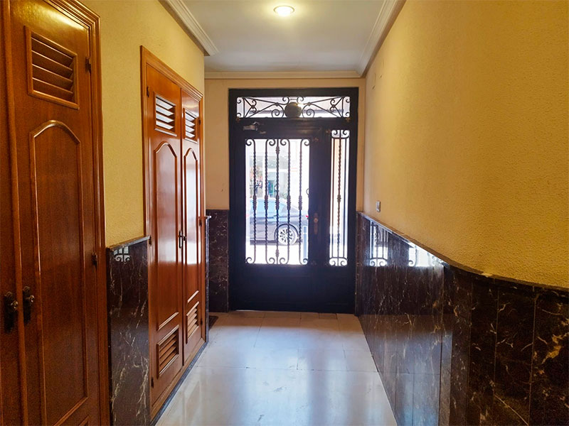 Gran Vivienda junto al Ayuntamiento de Torrevieja