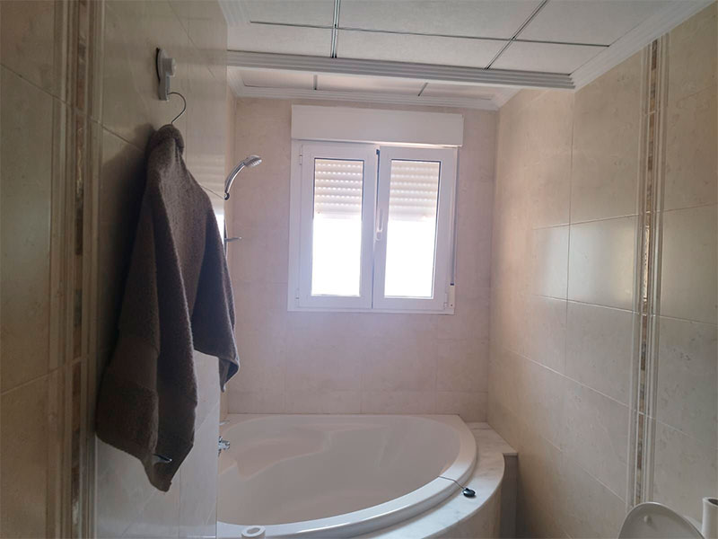 Vivienda en esquina en Orihuela Costa