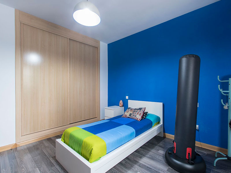 Chalet pareado de esquina en Loeches (Madrid)