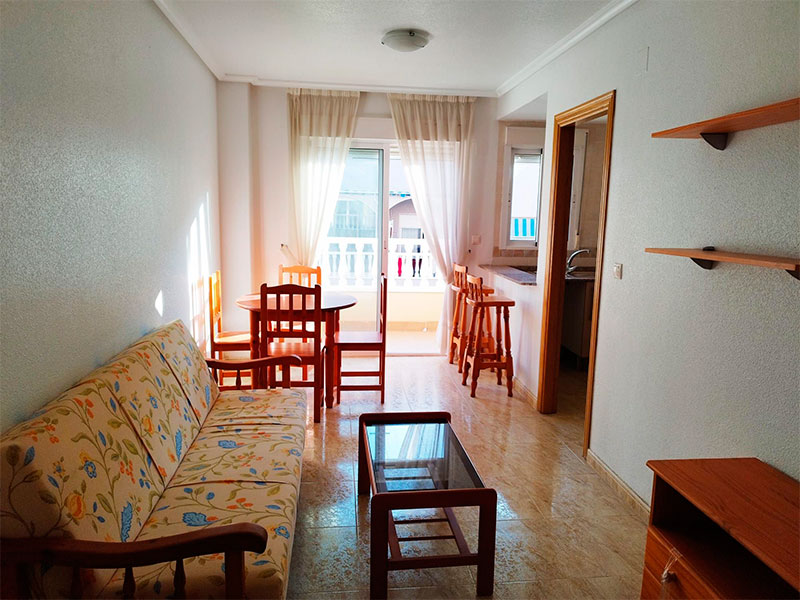 Piso en venta cerca de la playa de los Locos
