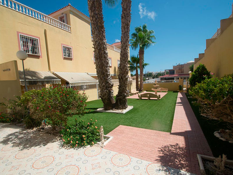 Bungaló en alquiler en Urbanización privada