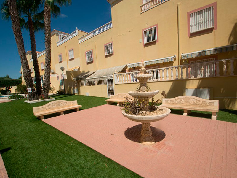 Bungaló en alquiler en Urbanización privada