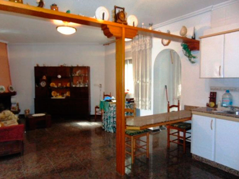 Casa en venta en los Desamparados de Orihuela