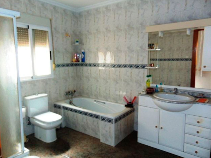 Casa en venta en los Desamparados de Orihuela