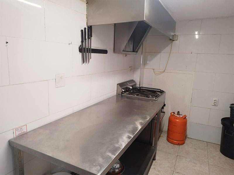 Bar-Restaurante en venta en la Plaza de la Habana