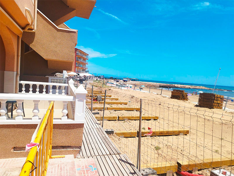 Bungaló en venta junto al mar en La Mata