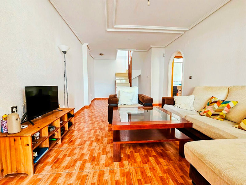 Duplex pareado en Pueblo Centro de Torrevieja