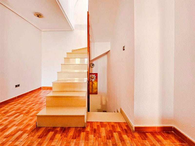 Duplex pareado en Pueblo Centro de Torrevieja