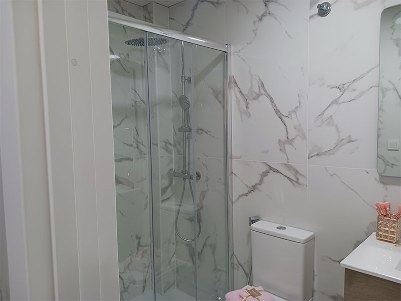 Obra nueva en zona céntrica a estrenar en Torrevieja