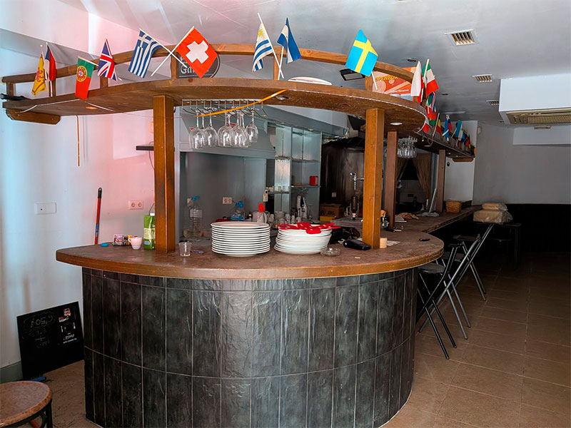 Traspaso Bar-Restaurante con licencia Torrevieja