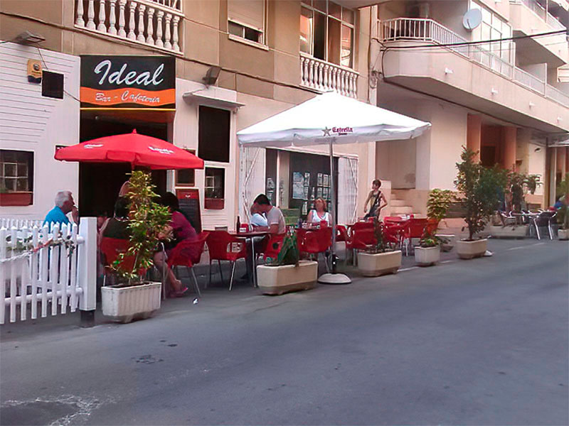 Traspaso Bar-Restaurante con licencia Torrevieja