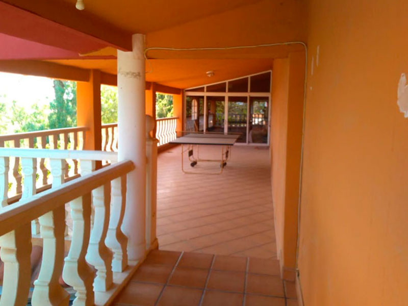 Restaurante y Chalet con amplio terreno